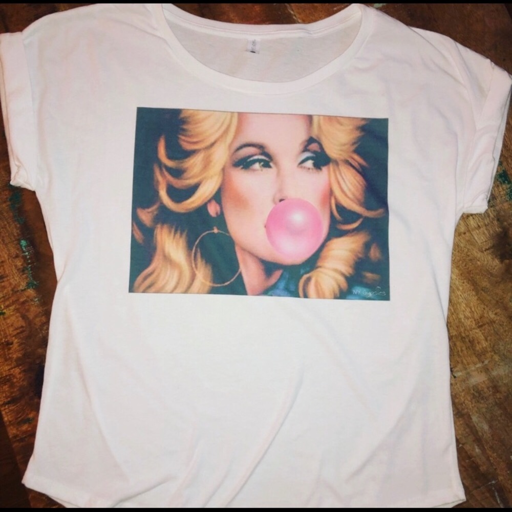 New! Dolly short sleeve shirt!